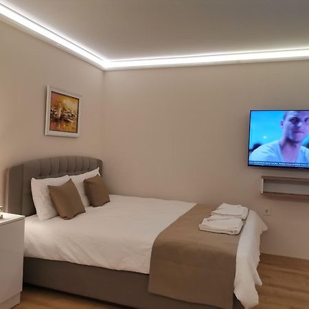 Family Boutique Residence-Free Parking Veliko Tarnovo Exterior photo