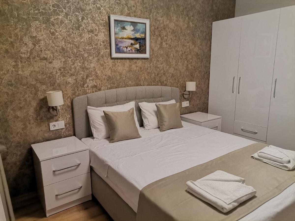 Family Boutique Residence-Free Parking Veliko Tarnovo Exterior photo