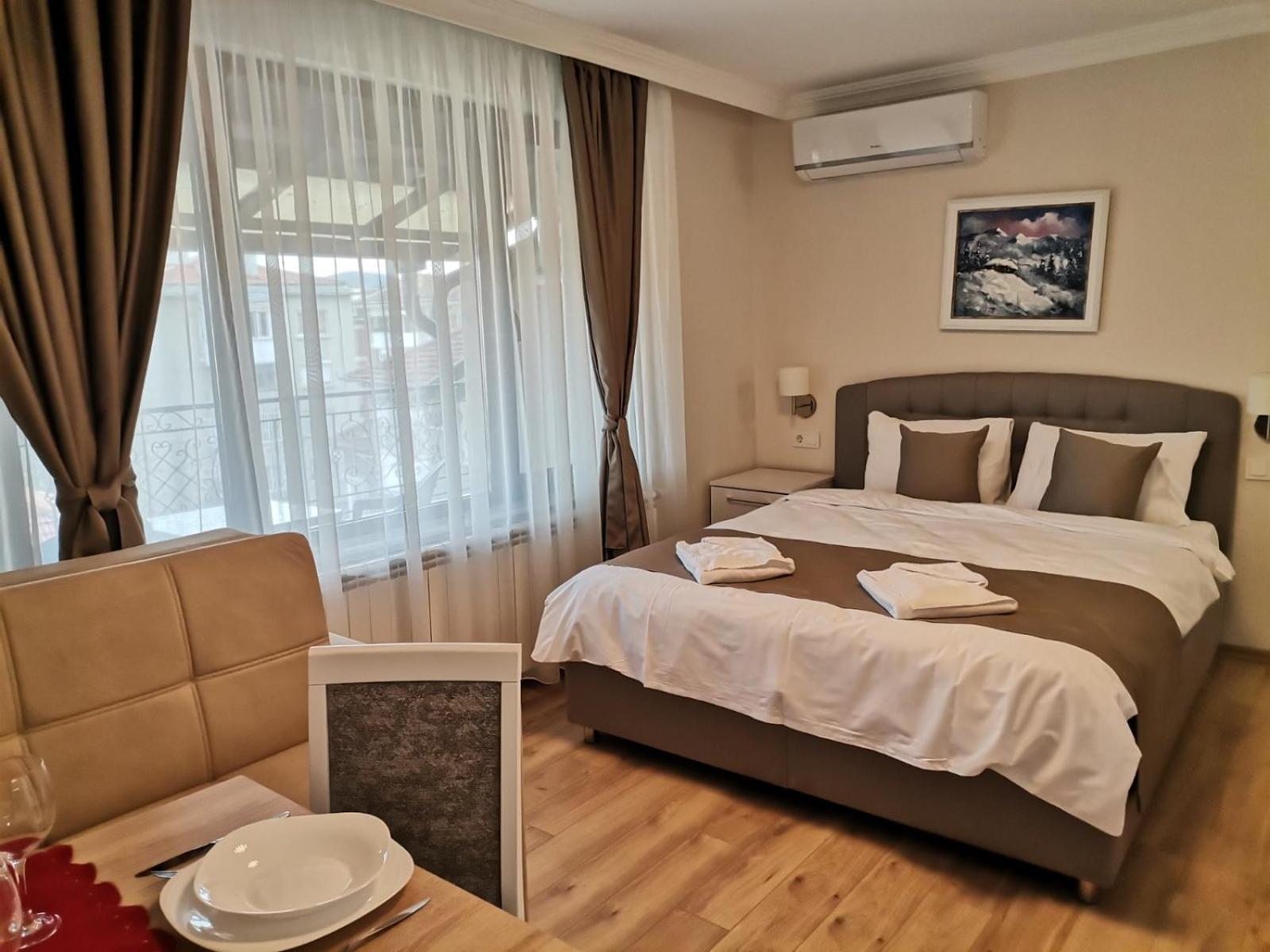 Family Boutique Residence-Free Parking Veliko Tarnovo Exterior photo